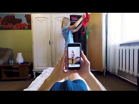 ❤️ Ua hoʻomake ʻo Stepsister i kona kaikunāne ma mua o ka hoʻi ʻana mai o ka makuahine ❌ Porno ia makou