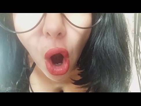 ❤️ E ka mea aloha, ʻaʻole ʻae kou makuahine e hele i ke kula i kēia lā... makemake nui au iā ʻoe... ❌ Porno ia makou